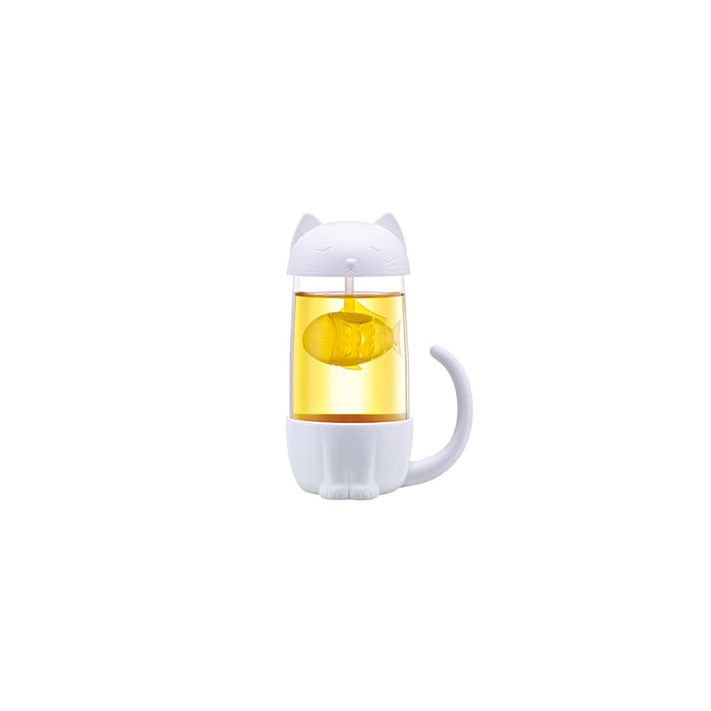 Tea cup with infuser